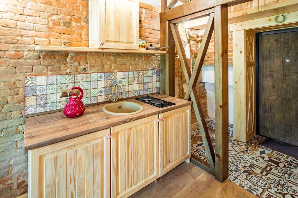 Nice Apartment Near Rynok Square Є Кондиціонер Світла Не Вимикали Львов Экстерьер фото